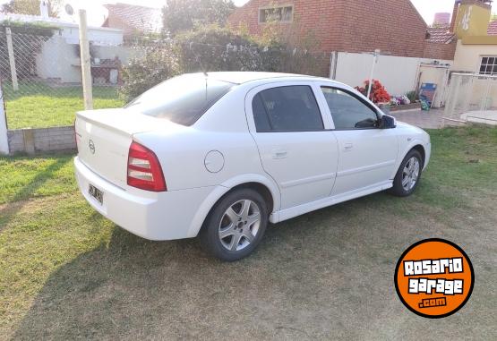 Autos - Chevrolet Astra 2005 Diesel 208000Km - En Venta