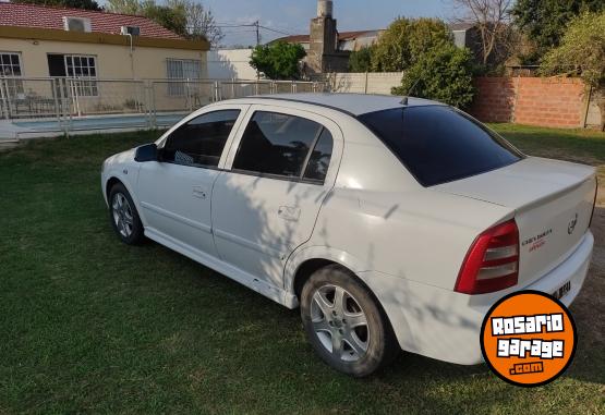 Autos - Chevrolet Astra 2005 Diesel 208000Km - En Venta