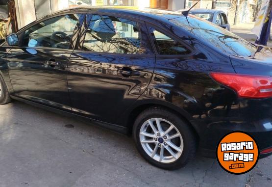 Autos - Ford FOCUS 2015 Nafta 119000Km - En Venta