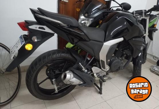 Motos - Yamaha Fz 2021 Nafta 15000Km - En Venta