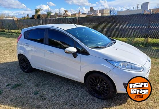 Autos - Ford FIESTA SE 2017 Nafta 94500Km - En Venta