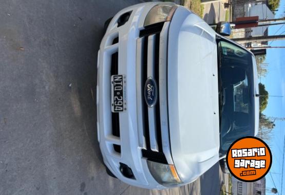 Camionetas - Ford Ranger DC XLS 2013 Diesel 130000Km - En Venta