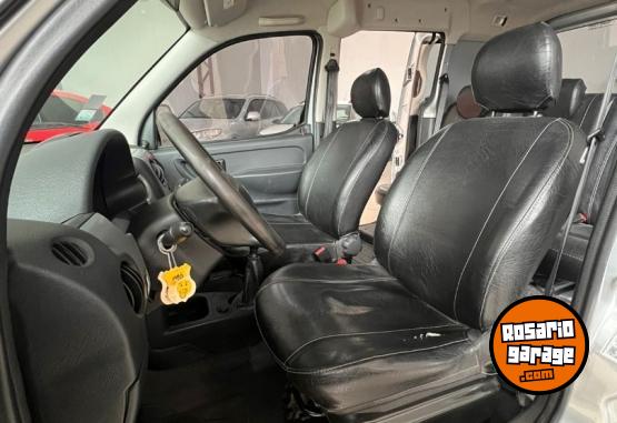 Utilitarios - Citroen BERLINGO  MIXTO 1.6 HDI 2021 Diesel 88000Km - En Venta