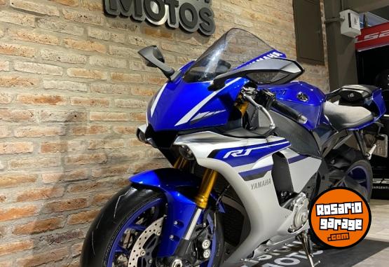 Motos - Yamaha R1 2017 Nafta 4000Km - En Venta