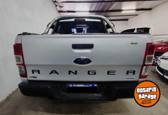 Camionetas - Ford Ranger 3.2D XLS 4x2 DC 2017 Diesel  - En Venta