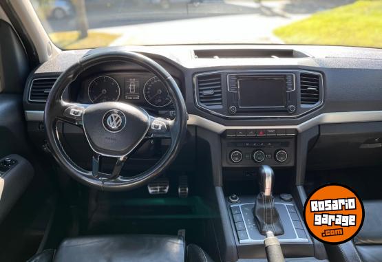 Camionetas - Volkswagen AMAROK V6 HIGHLINE 2017 Diesel 110000Km - En Venta