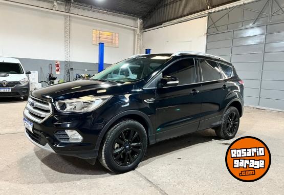 Autos - Ford Kuga Sel 2.0 Ecoboost 4x2 2019 Nafta 30000Km - En Venta