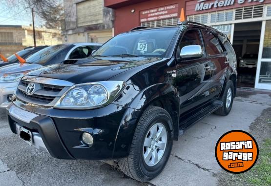 Camionetas - Toyota SW4 SRV 3.0D 2007 Diesel  - En Venta