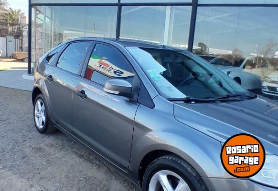 Autos - Ford Focus 2.0 trend plus 2009 Nafta 175000Km - En Venta