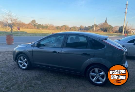 Autos - Ford Focus 2.0 trend plus 2009 Nafta 175000Km - En Venta