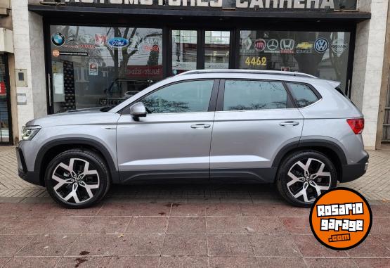 Autos - Volkswagen Taos Highline 2024 Nafta 0Km - En Venta