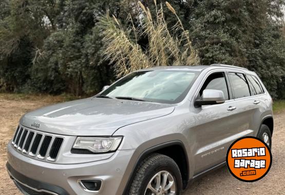 Camionetas - Jeep Grand cherokee 2015 Nafta 163000Km - En Venta