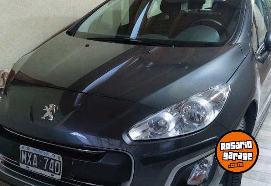 Autos - Peugeot Active 2013 Nafta 60500Km - En Venta