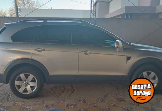 Camionetas - Chevrolet Captiva LTZ, 4x4 2011 Diesel 99000Km - En Venta