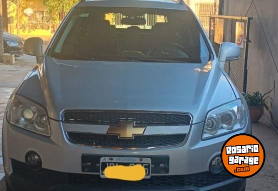 Camionetas - Chevrolet Captiva LTZ, 4x4 2011 Diesel 99000Km - En Venta