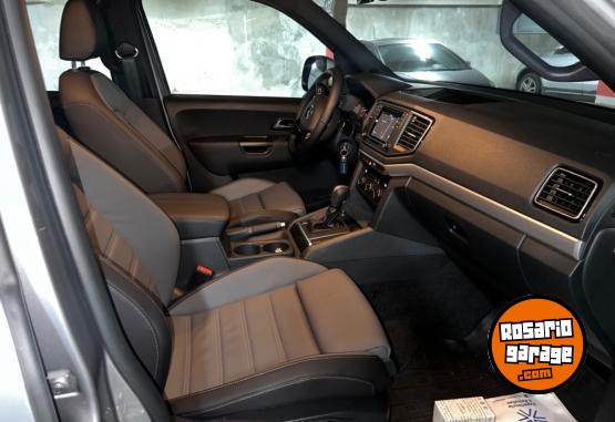 Camionetas - Volkswagen Amarok V6 Highline 2023 Diesel 2000Km - En Venta