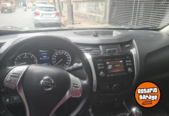 Camionetas - Nissan FRONTIER LE 4x4 2016 Diesel 91171Km - En Venta