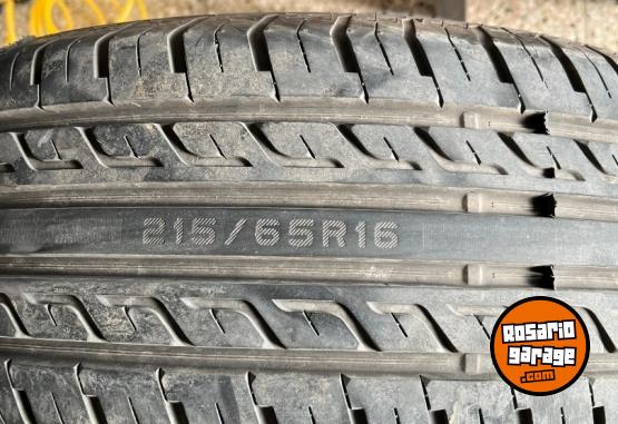 Accesorios para Autos - 2 Cubiertas 215/65R16 98H Windforce Catchfors - En Venta