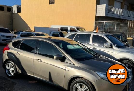 Autos - Ford Focus 2.0 SE Plus 2014 Nafta 136000Km - En Venta