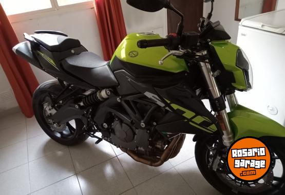 Motos - Benelli Tnt 2023 Nafta 8900Km - En Venta