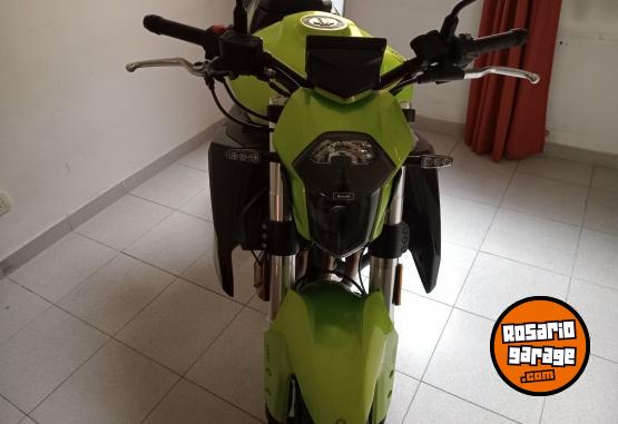 Motos - Benelli Tnt 2023 Nafta 8900Km - En Venta