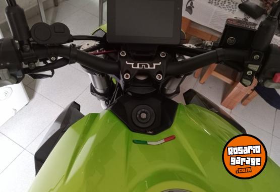 Motos - Benelli Tnt 2023 Nafta 8900Km - En Venta