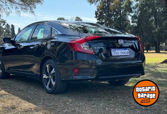 Autos - Honda Civic exl 2017 Nafta 121000Km - En Venta