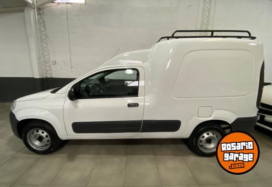 Utilitarios - Fiat Fiorino 2017 GNC 113000Km - En Venta