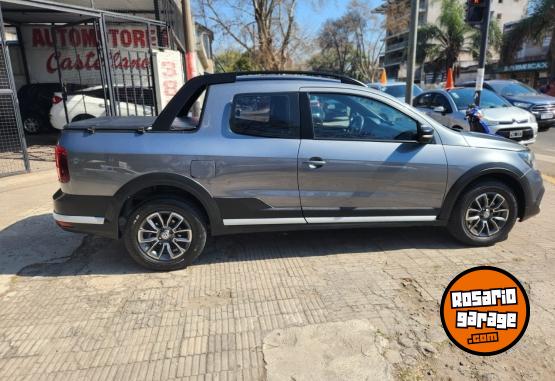 Camionetas - Volkswagen Saveiro cross 2017 GNC 126000Km - En Venta