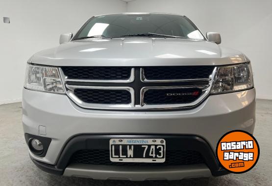 Camionetas - Dodge DODGE JOURNEY 2,4 SE 2012 Nafta 128785Km - En Venta