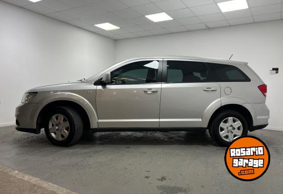 Camionetas - Dodge DODGE JOURNEY 2,4 SE 2012 Nafta 128785Km - En Venta