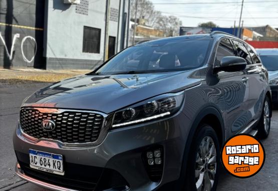 Camionetas - Kia Sorento Gt Line CRDI 2018 Diesel 95000Km - En Venta