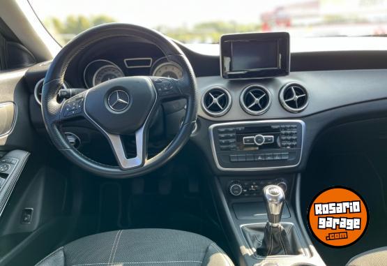 Autos - Mercedes Benz CLA 200 URBAN 2014 Nafta 89000Km - En Venta