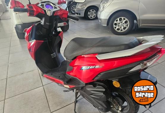 Motos - Honda Elite 2023 Nafta 9500Km - En Venta