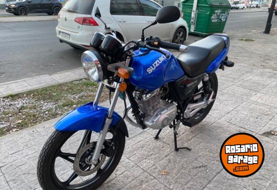 Motos - Suzuki En 125 2018 Nafta 15Km - En Venta