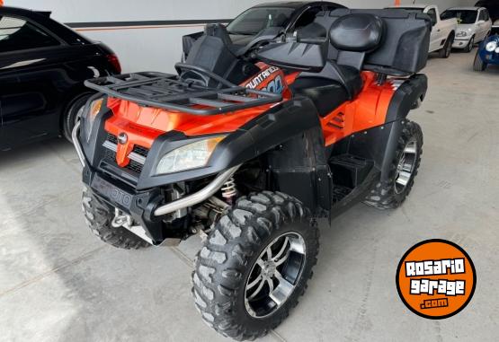 Cuatris y UTVs - CF MOUNTAINER 800cc 2016  1000Km - En Venta