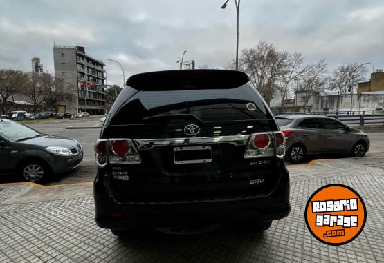 Camionetas - Toyota SW4 SRV Cuero 2013 Diesel 148000Km - En Venta