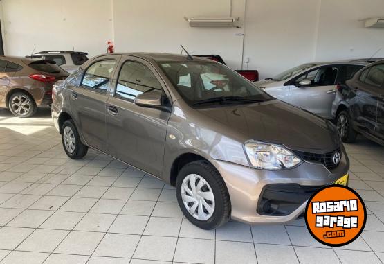 Autos - Toyota Etios X 1.5 2018 Nafta 70000Km - En Venta