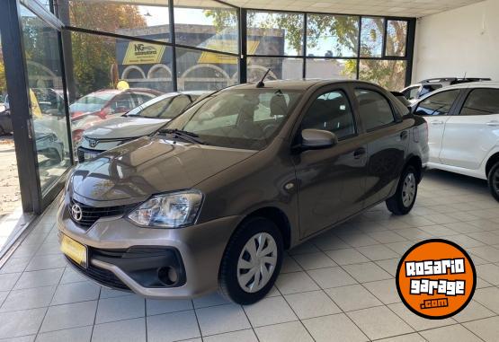 Autos - Toyota Etios X 1.5 2018 Nafta 70000Km - En Venta