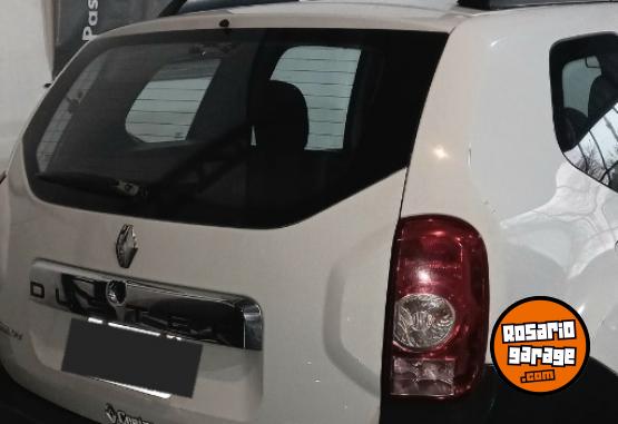 Autos - Renault Duster confort 1.6 4x2 2014 GNC 156000Km - En Venta