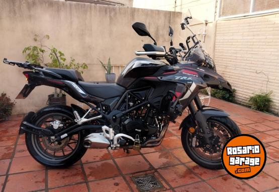 Motos - Benelli Trk 502 2023 Nafta 10100Km - En Venta