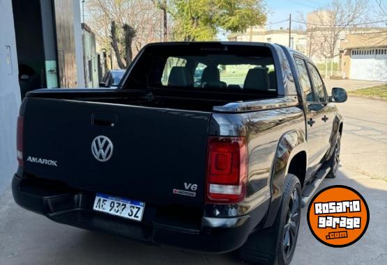 Camionetas - Volkswagen Amarok 2021 Diesel 135000Km - En Venta