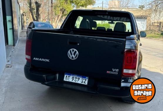 Camionetas - Volkswagen Amarok 2021 Diesel 135000Km - En Venta