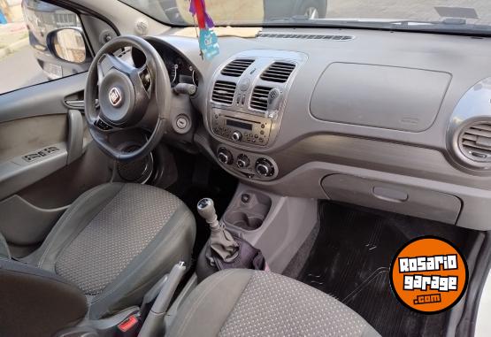 Autos - Fiat Grand siena 2014 Nafta 110000Km - En Venta