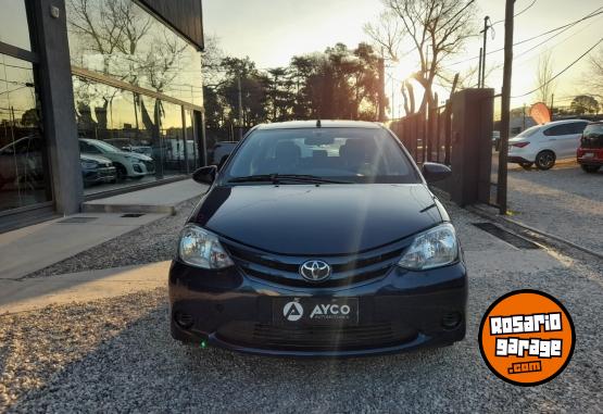 Autos - Toyota ETIOS 1.5 XS 2017 Nafta  - En Venta