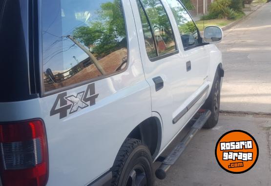 Camionetas - Chevrolet Blazer s10 dlx 4x2 2006 GNC 118000Km - En Venta