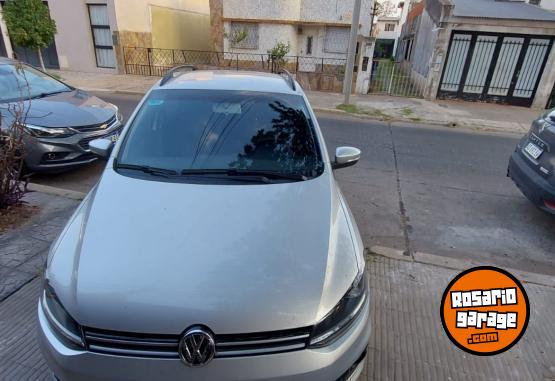 Autos - Volkswagen Suran highline 2019 Nafta 94000Km - En Venta