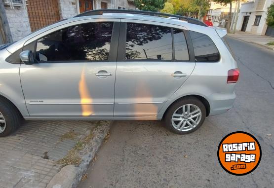 Autos - Volkswagen Suran highline 2019 Nafta 94000Km - En Venta