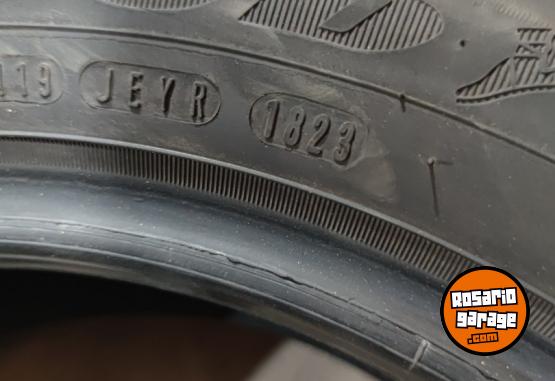 Accesorios para Autos - 195 55 16 *** 2 CUBIERTAS GOODYEAR SEMI NUEVAS IMPECABLES $220.000 EL PAR. NO BAJO PRECIO - En Venta