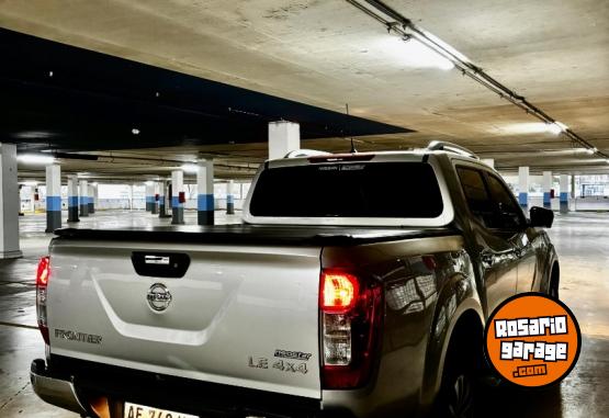 Camionetas - Nissan Frontier LE 4x4 2.3 2021 Diesel 105000Km - En Venta